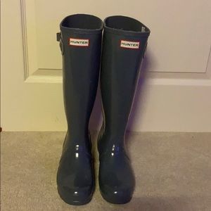 grey hunter boots